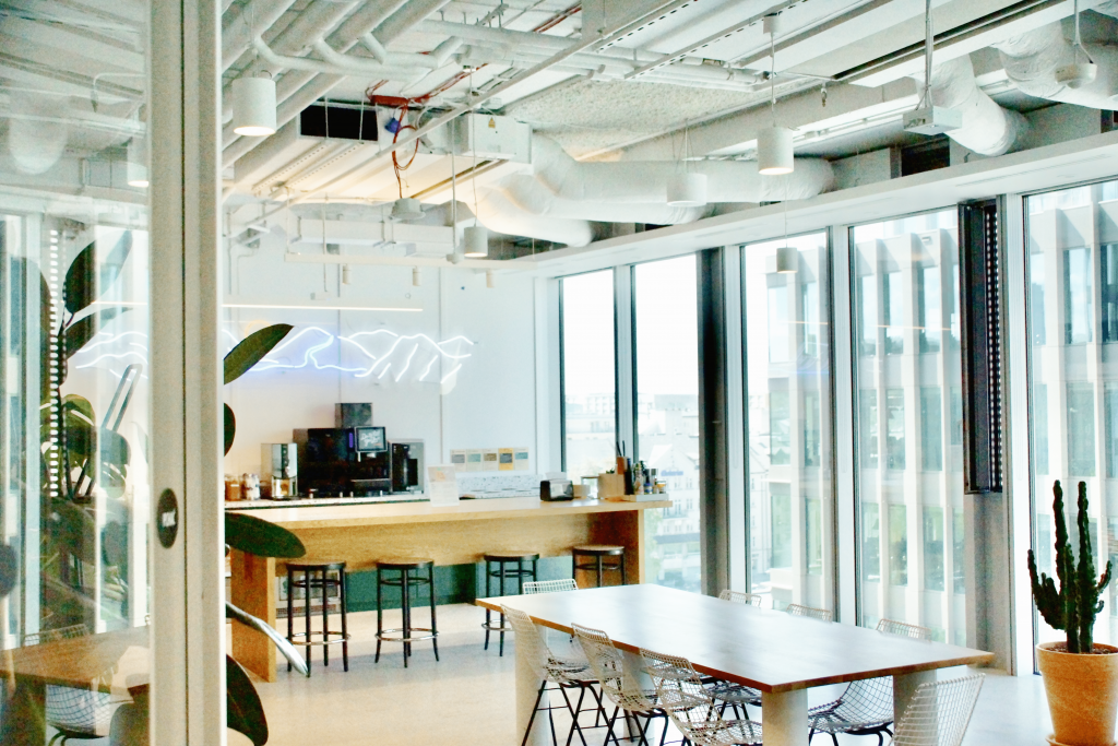 Kitchen area, on 6th floor 